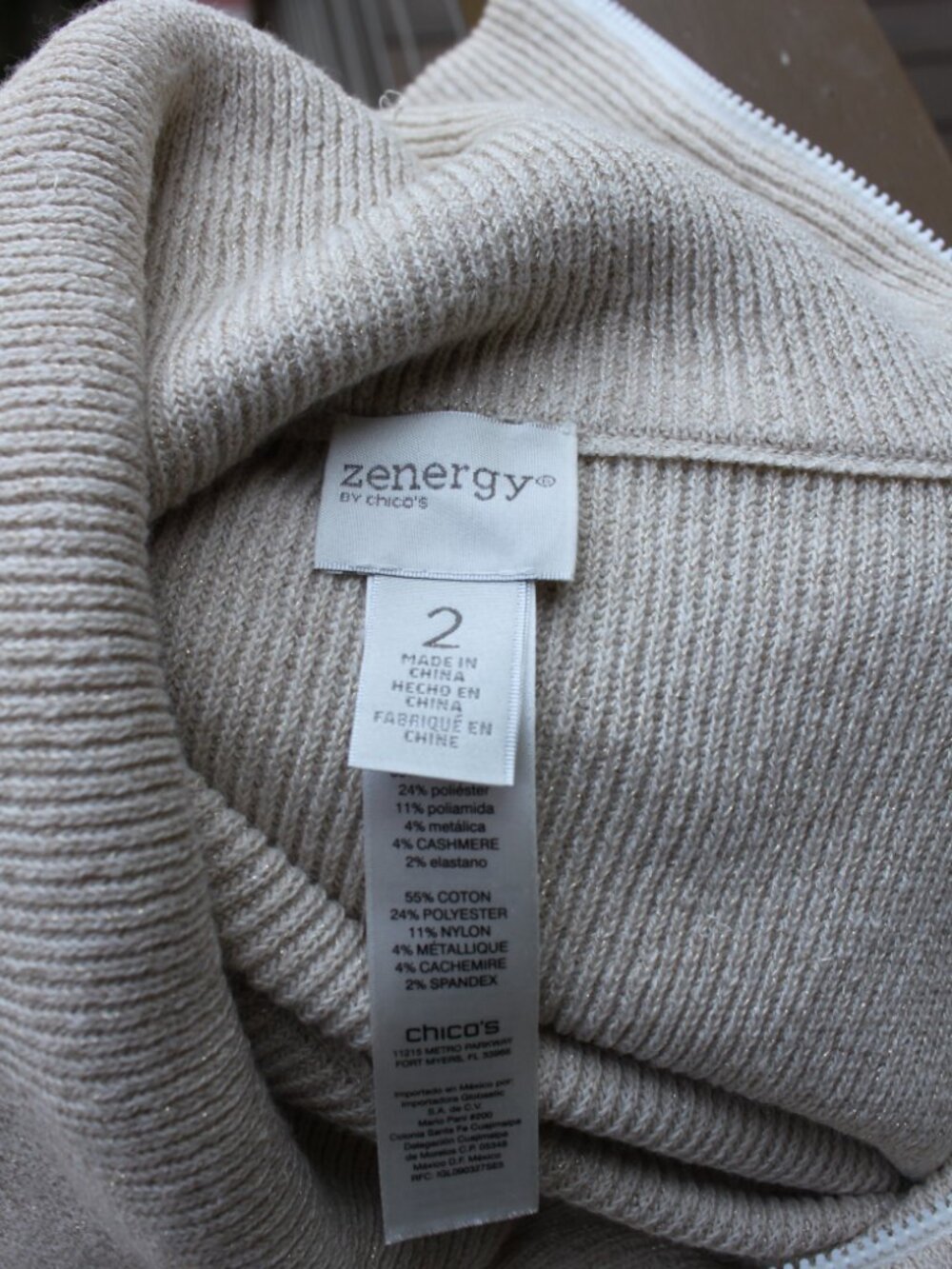 Chico's Cotton Cashmere Blend Cream Gold Zipper Turtleck Sweater 2 L - Picture 5 of 6